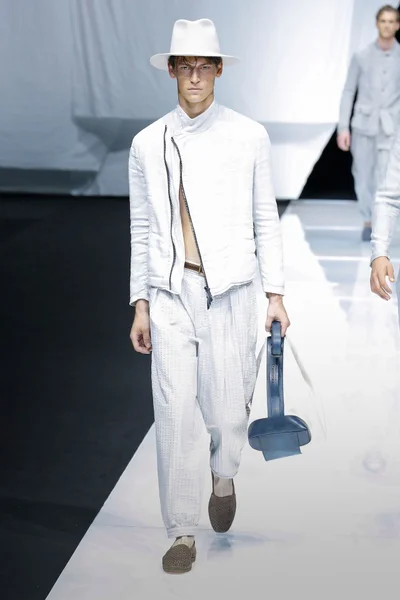 Look 36